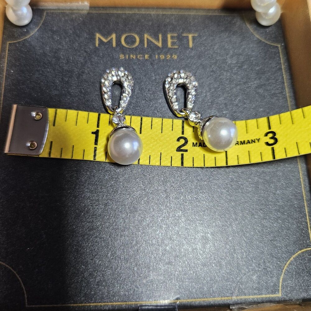 **Last Chance!! Final Sale** Monet Faux Pearl Crystal Necklace Earring Set NIB - Picture 10 of 15